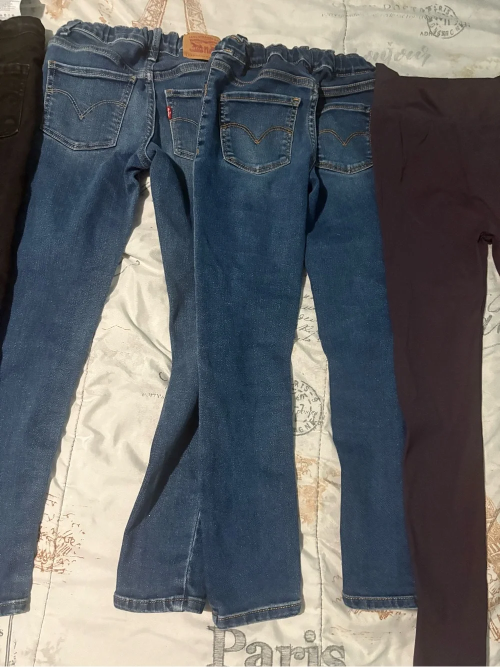 Girls' Levi’s Jeans Bundle - and t-shirt bundle size 7